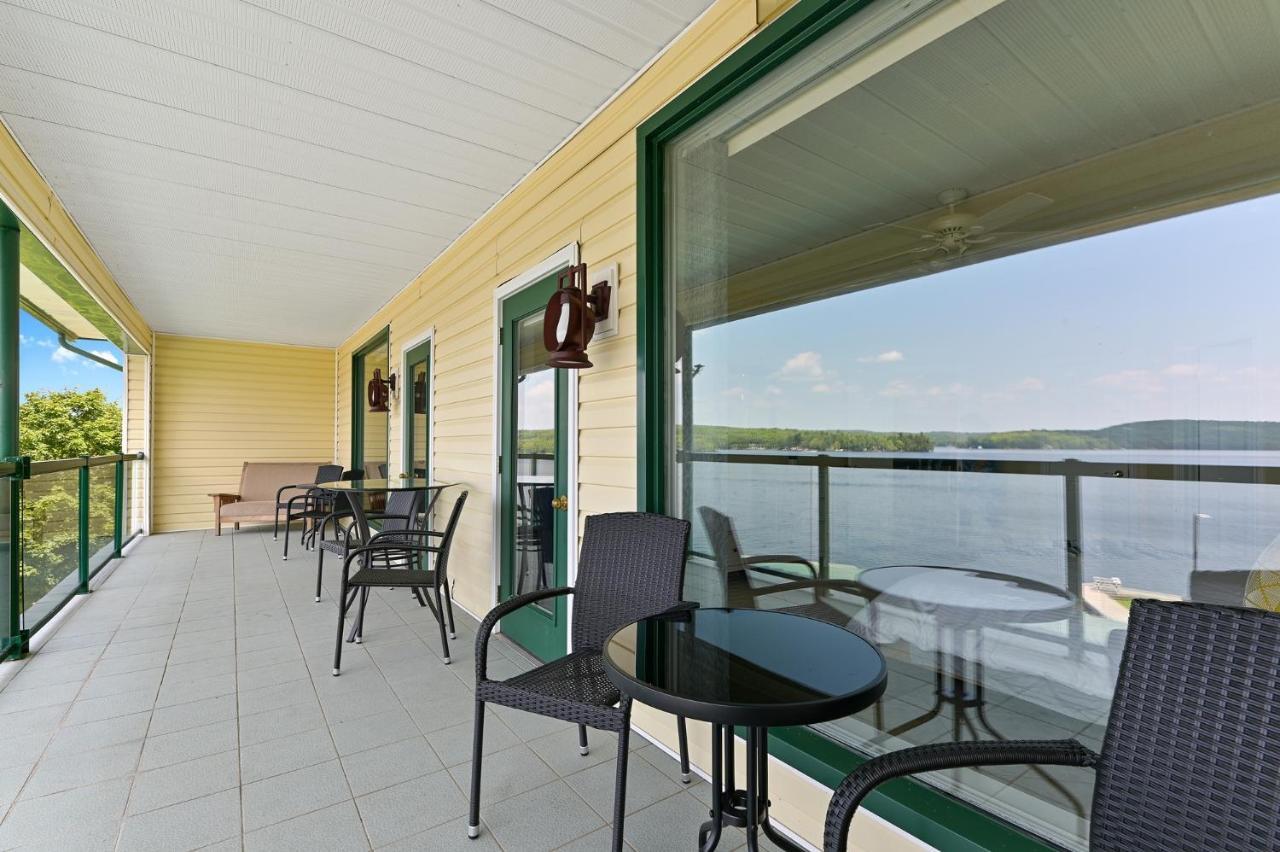 Baptiste Lake Lodge Harcourt Dış mekan fotoğraf